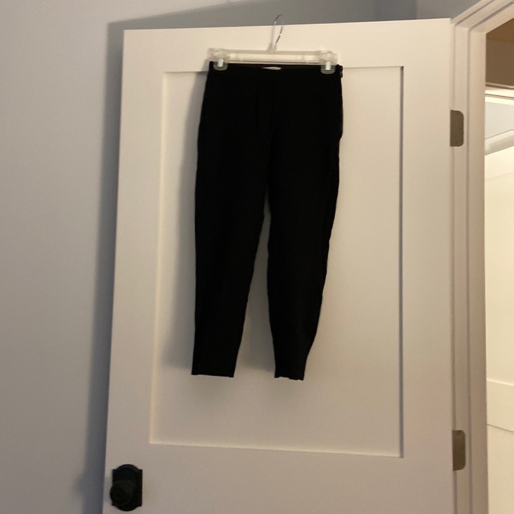 Halogen XSP Black Cropped Pants EUC
